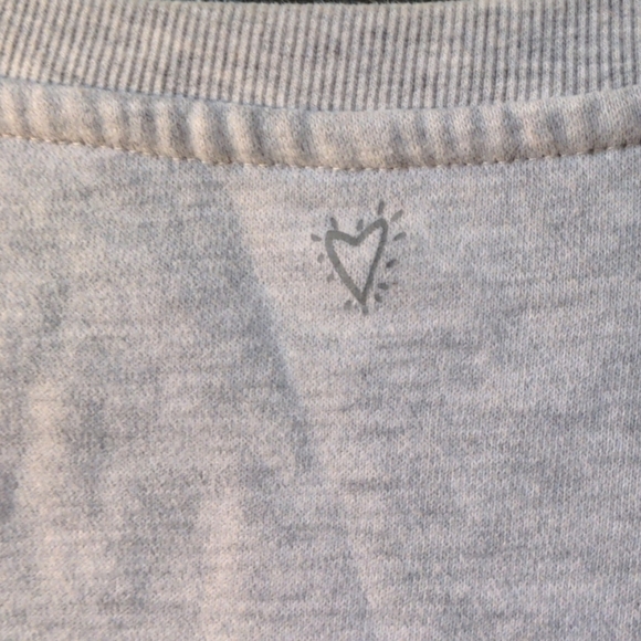 Betsey Johnson Performance sweatshirt - Picture 5 of 6